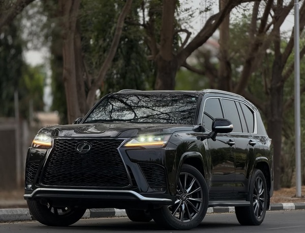 Foreign Used Lexus LX600 2022 for Sale in Abuja