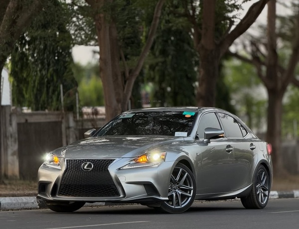 Foreign Used Lexus IS250 Sport 2015 model for Sale In Abuja