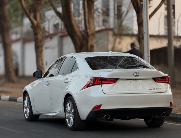 Foreign Used Lexus IS250 2014 for Sale in Abuja
