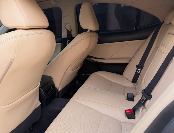 Foreign Used Lexus IS250 2014 for Sale in Abuja