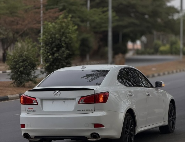 Foreign Used Lexus IS250 2010 for Sale In Abuja