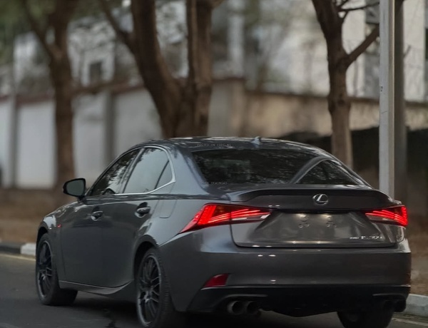 Foreign Used Lexus IS300 2017 for Sale In Abuja