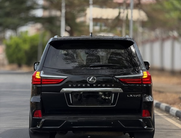 Lexus LX570 2016 Foreign Used 🇯🇵 Luxury SUV, Full Option