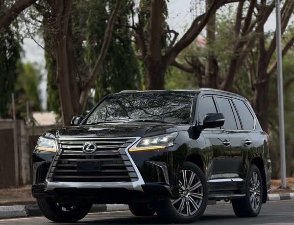 Lexus LX570 2016 Foreign Used 🇯🇵 Luxury SUV, Full Option