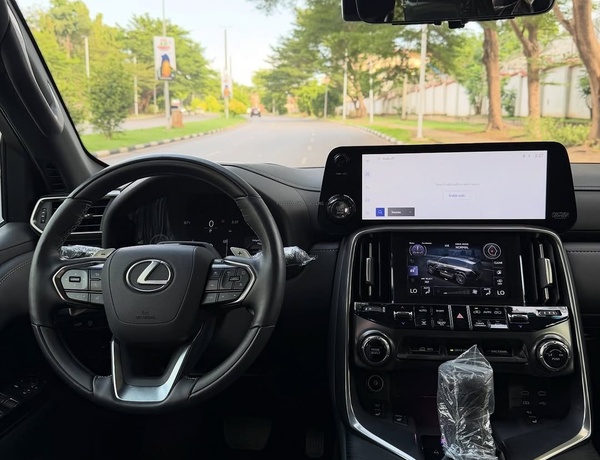 2025 LEXUS LX600 – BRAND NEW | ULTRA LUXURY FLAGSHIP SUV