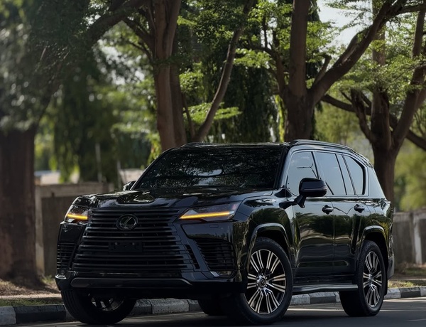 2025 LEXUS LX600  FOREIGN USED– Top Luxury SUV, Buy Now