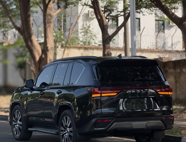  2025 LEXUS LX600  FOREIGN USED– Top Luxury SUV, Buy Now