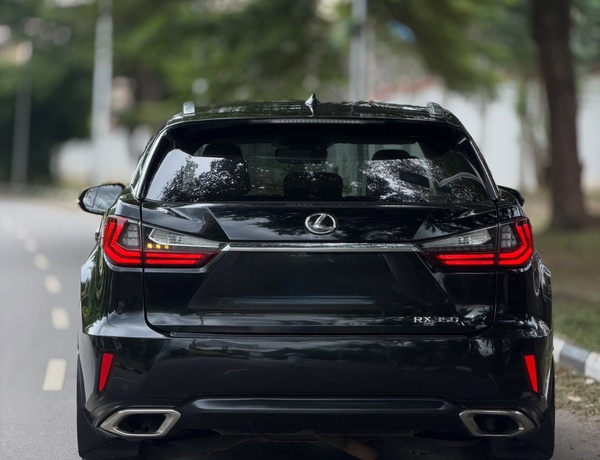 FOREIGN USED Lexus RX350 in Abuja