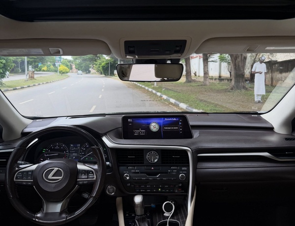 FOREIGN USED Lexus RX350 in Abuja