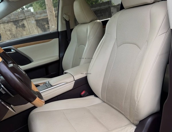 2020 LEXUS RX350L – FOREIGN USED | PREMIUM 7-SEATER LUXURY SUV