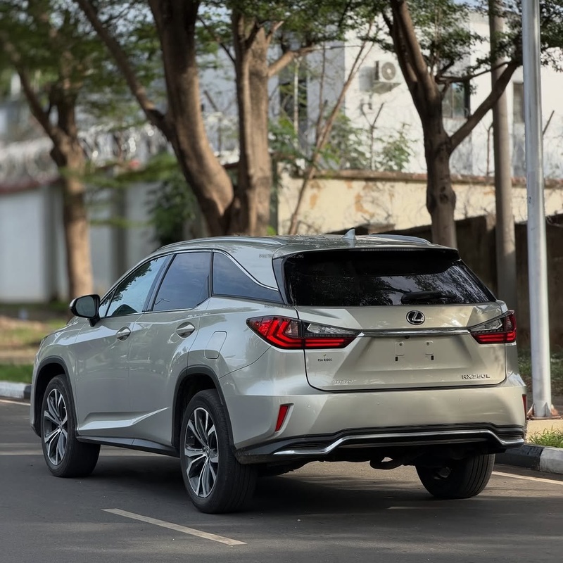 2020 LEXUS RX350L – FOREIGN USED | PREMIUM 7-SEATER LUXURY SUV image