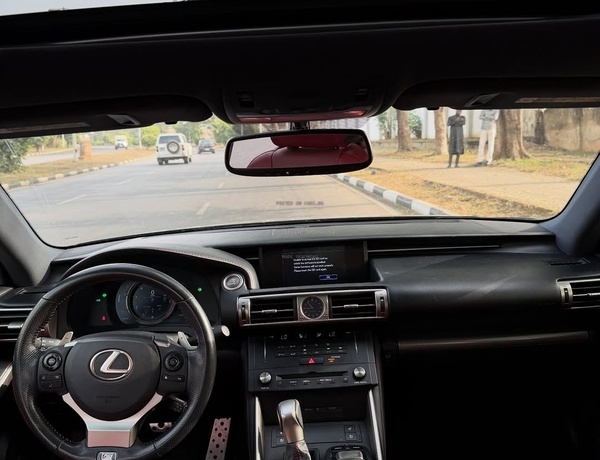 Foreign Used Lexus IS250 Fsport 2015 for Sale In Abuja