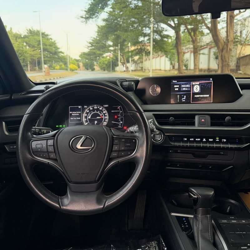 2024 LEXUS UX200 FOREIGN USED  – Luxury Compact SUV, Buy Now image