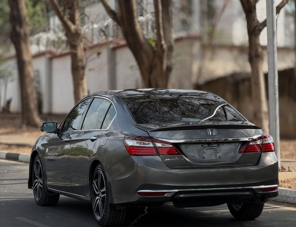 2016 Honda Accord EX-L FOREIGN USED – Grab It Today