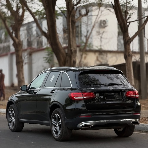  Foreign Used 2016 Mercedes-Benz GLC300 for Sale In Abuja