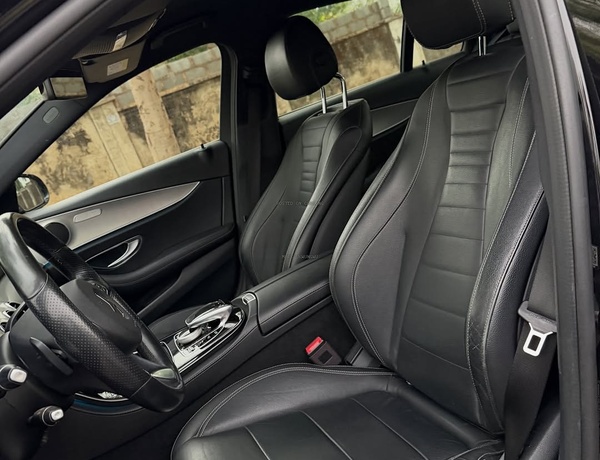 Limited Offer! Mercedes-Benz E300 – 2017  FOREIGN USED – Grab This Luxury Ride Now