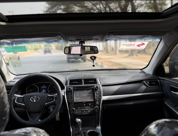Foreign Used 2016 Toyota Camry XSE for Sale In Abuja
