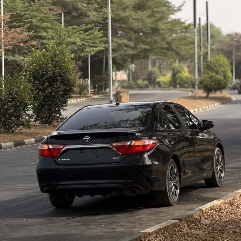 Foreign Used 2016 Toyota Camry XSE for Sale In Abuja image