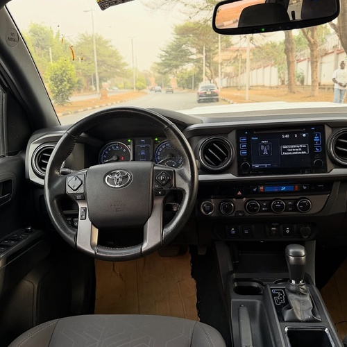  Foreign Used Toyota Tacoma 2016 for Sale In Abuja