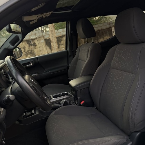  Foreign Used Toyota Tacoma 2016 for Sale In Abuja