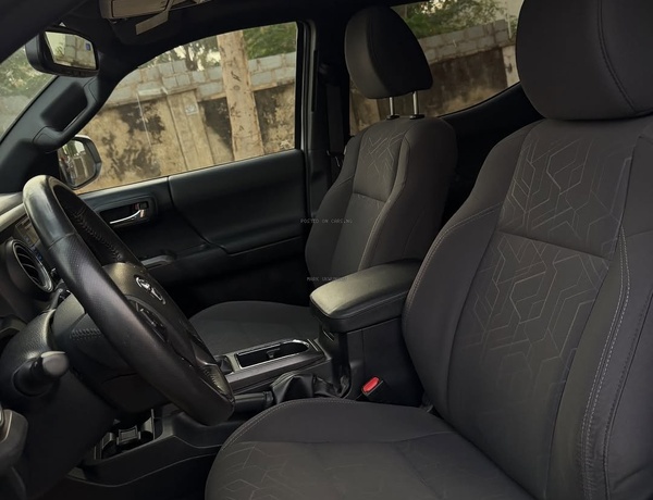  Foreign Used Toyota Tacoma 2016 for Sale In Abuja