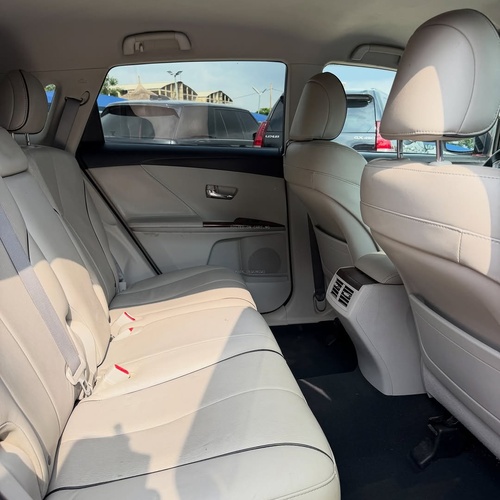 Low Mileage Toyota Venza 2010– Foreign Used 