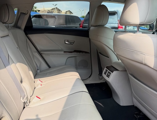 Low Mileage Toyota Venza 2010– Foreign Used 
