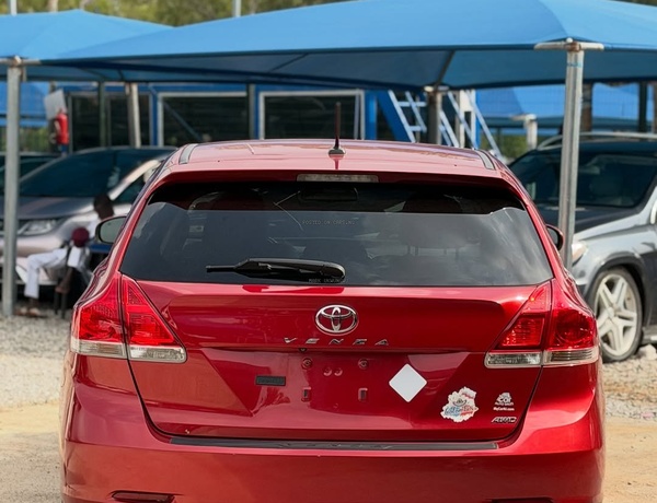 Low Mileage Toyota Venza 2010– Foreign Used 