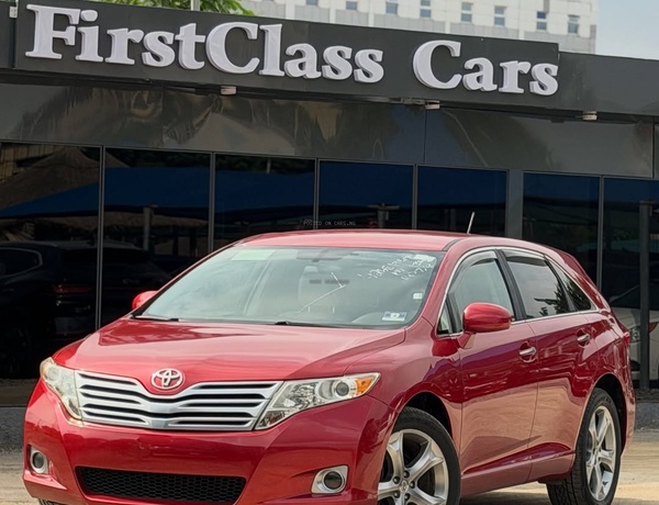 Low Mileage Toyota Venza 2010– Foreign Used 