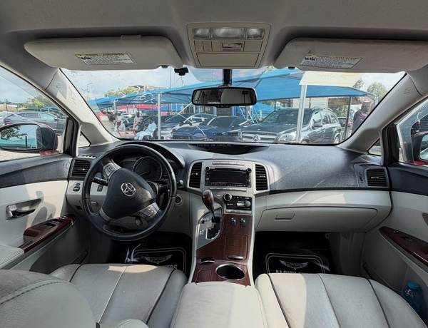 Low Mileage Toyota Venza 2010– Foreign Used 