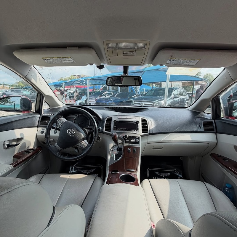 Low Mileage Toyota Venza 2010– Foreign Used  image