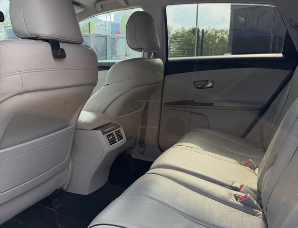 Low Mileage Toyota Venza 2010– Foreign Used 