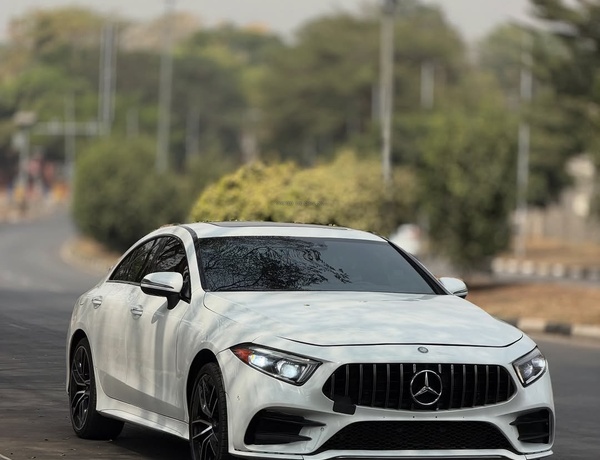  Foreign Used Mercedes Benz CLS53 2019 for Sale In Abuja 