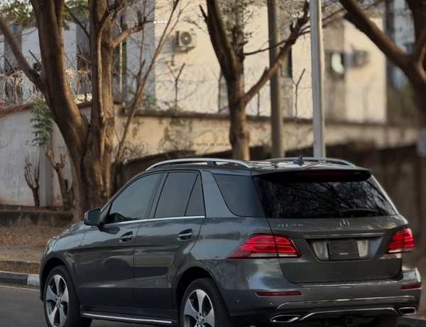 Mercedes Benz GLE350 2017  FOREIGN USED  for sale In Abuja