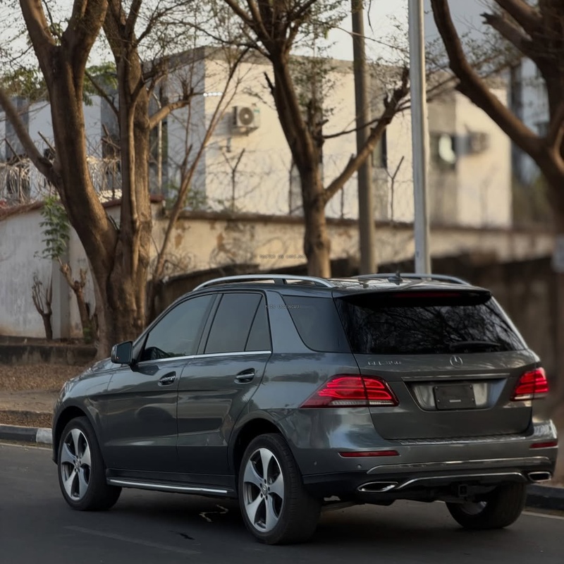 Mercedes Benz GLE350 2017  FOREIGN USED  for sale In Abuja image