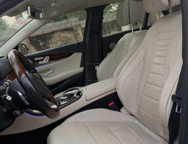 Mercedes Benz E400 2018 FOREIGN USED – Don’t Miss Out
