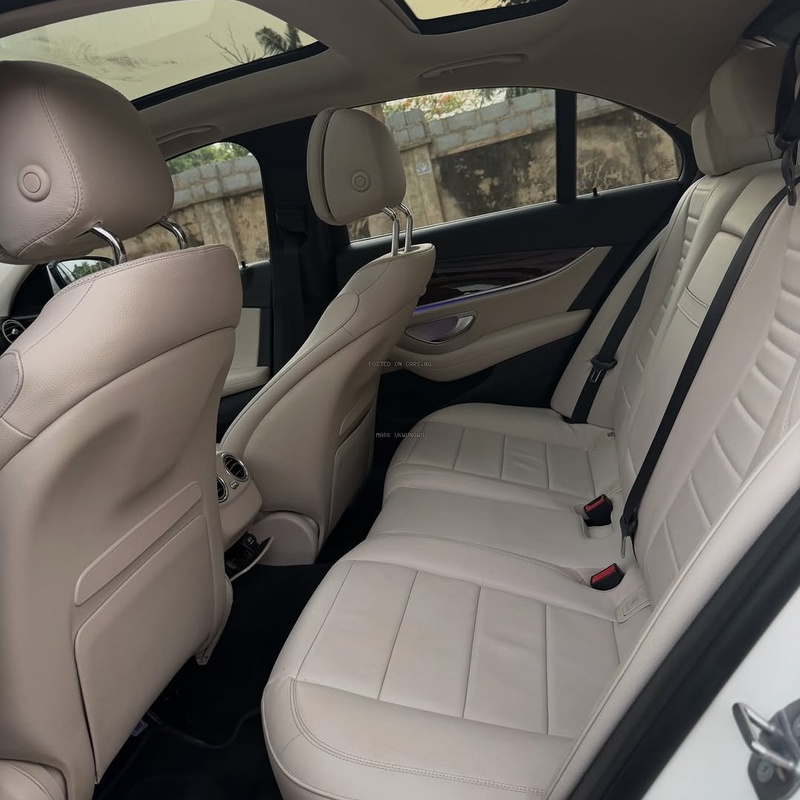 Mercedes Benz E400 2018 FOREIGN USED – Don’t Miss Out image
