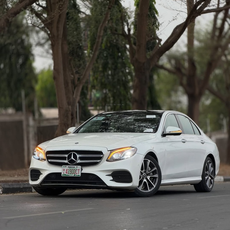 Mercedes Benz E400 2018 FOREIGN USED – Don’t Miss Out image