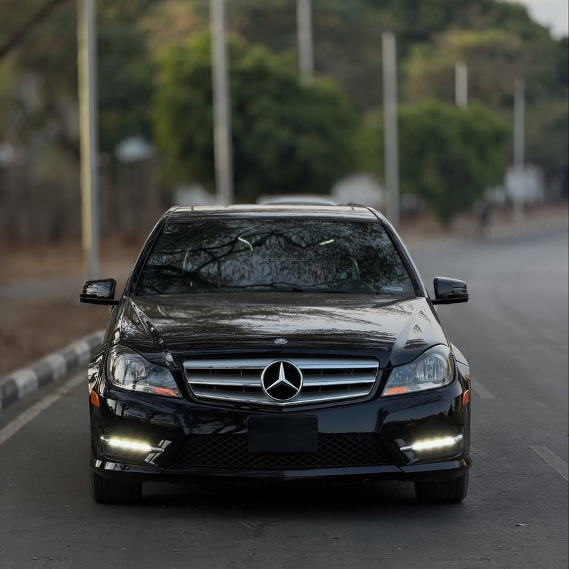 Foreign Used Mercedes-Benz C300 2012 for Sale In Abuja image