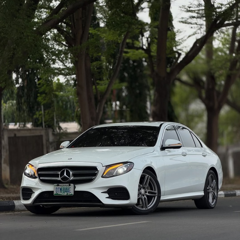 LUXURY MERCEDES-BENZ E300 2016  FOR SALE – FOREIGN USED, FULLY LOADED image