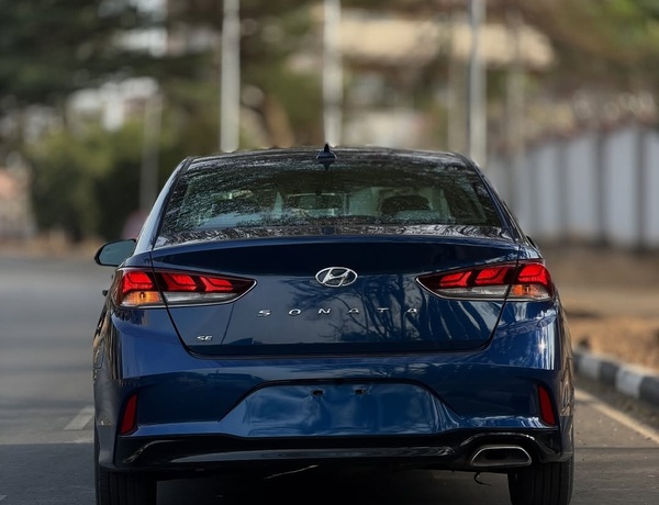FOREIGN USED HYUNDAI SONATA 2018 FOR SALE IN ABUJA