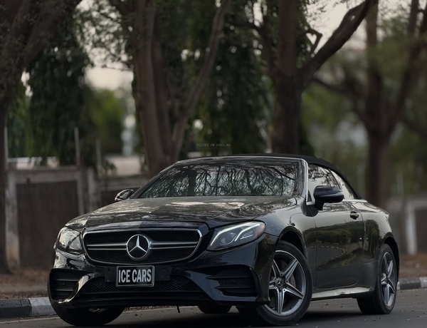 Foreign Used 2018 Mercedes Benz E400 for Sale In Abuja