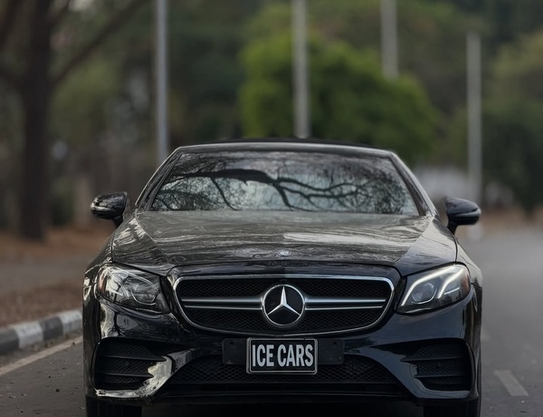 Foreign Used 2018 Mercedes Benz E400 for Sale In Abuja