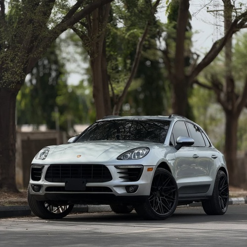 🚗 PORSCHE MACAN S – 2017  FOREIGN USED – Luxury SUV with Sport Power