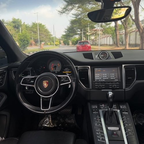 🚗 PORSCHE MACAN S – 2017  FOREIGN USED – Luxury SUV with Sport Power