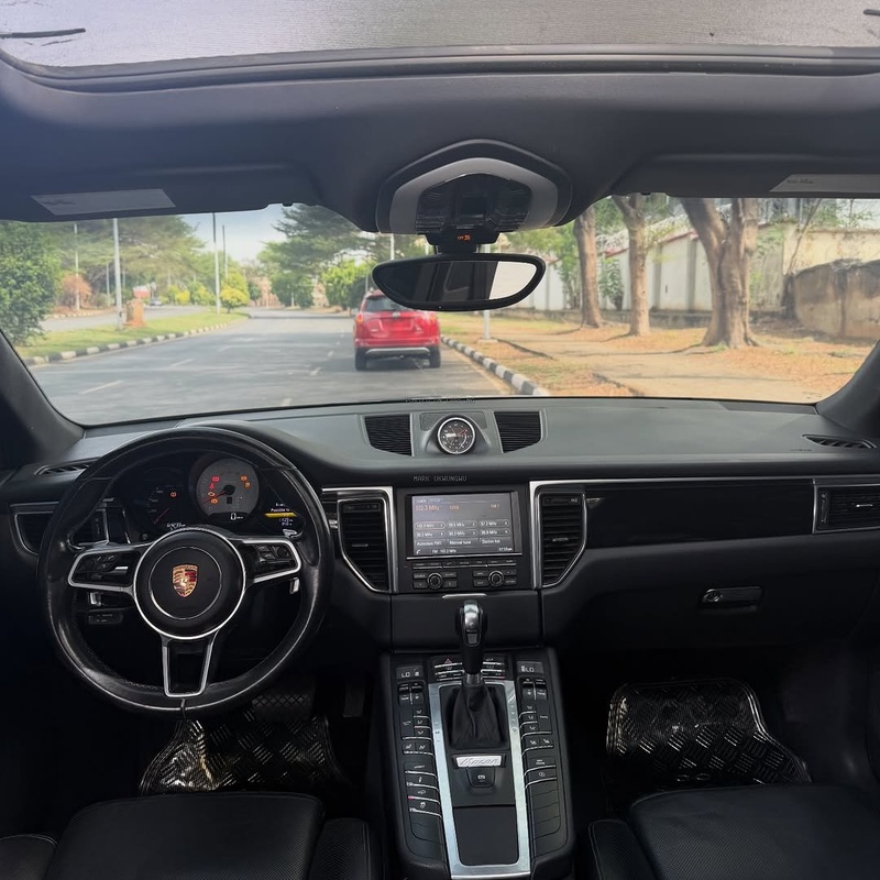 🚗 PORSCHE MACAN S – 2017  FOREIGN USED – Luxury SUV with Sport Power image