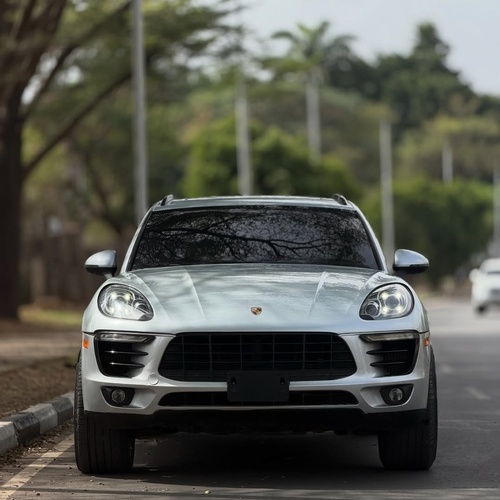 🚗 PORSCHE MACAN S – 2017  FOREIGN USED – Luxury SUV with Sport Power