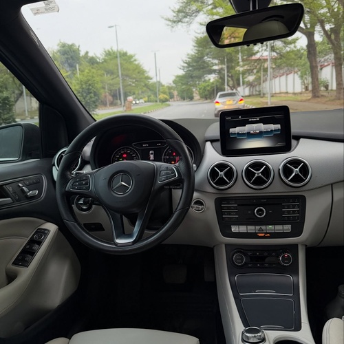 Mercedes-Benz B250 2017 for Sale – Sharp Body | Smooth Ride