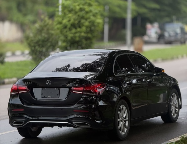 MERCEDES-BENZ A220 2019 FOR SALE