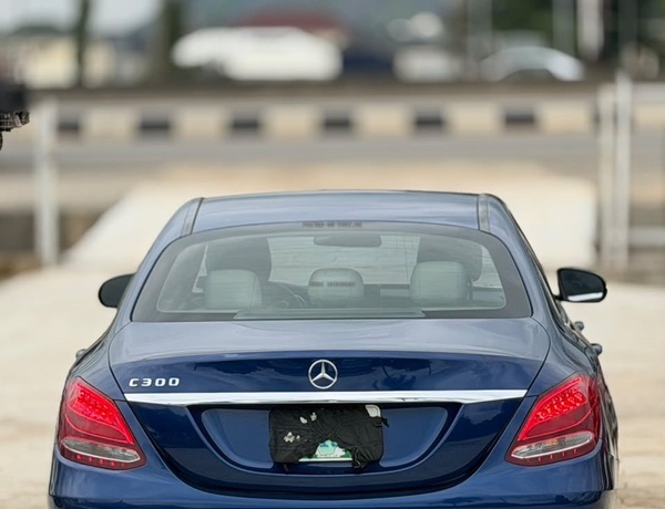 Foreign Used Mercedes-Benz C300 2016 in Abuja